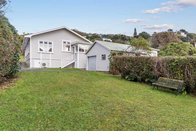 4 Collier Avenue Karori_2