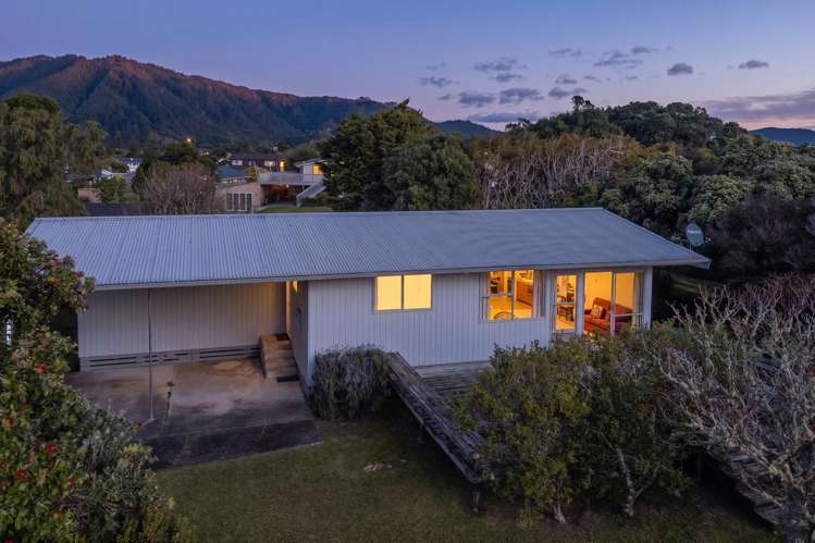18 Bagnall Place Pauanui_24
