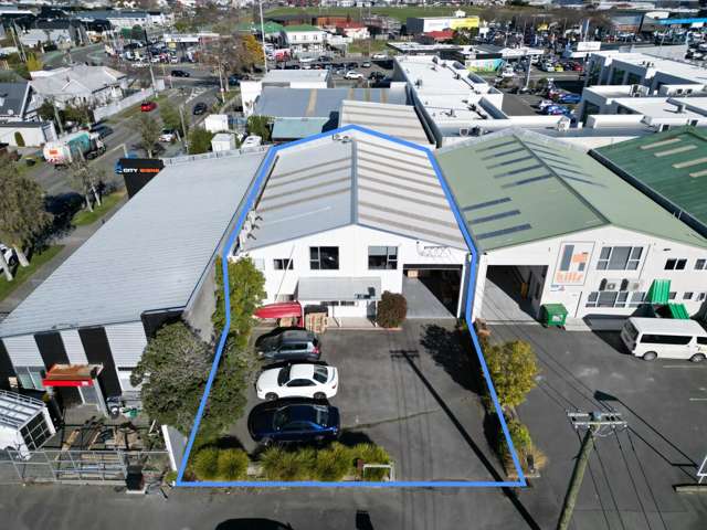 City fringe- owner occupier opportunity