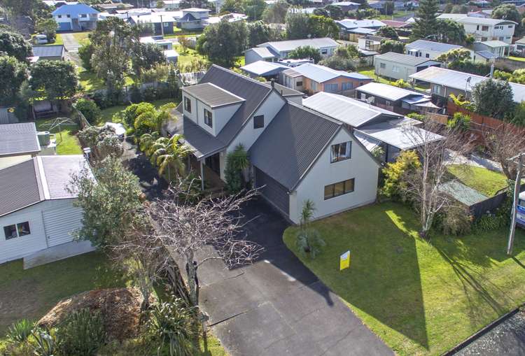 127 Linton Crescent Whangamata_22