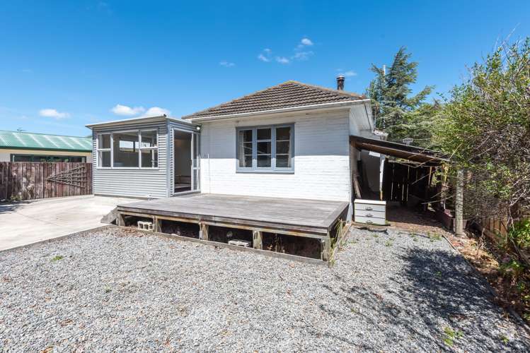 593 Ferry Road Woolston_15