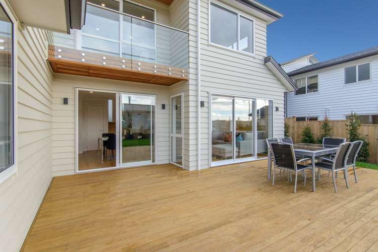 15 Bounty Road Long Bay_11