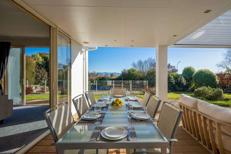 2 Highfield Grove Richmond_16