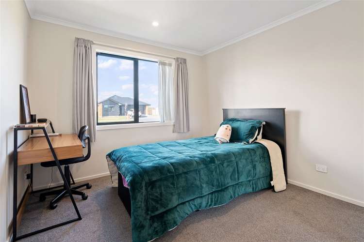 35 Ebenezer Drive Lincoln_19