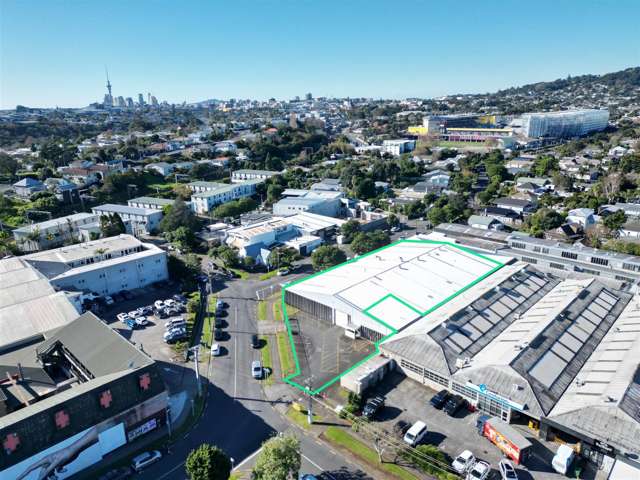 CBRE | Industrial Facility in Morningside