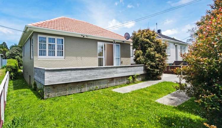 8 Renton Road Mount Albert_0