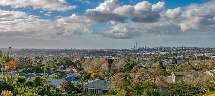 24 Summit Drive Mount Albert_2