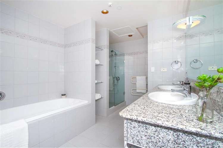 12/97 Jervois Road Herne Bay_13