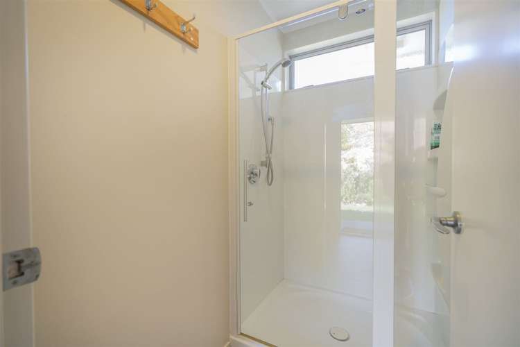 191b Pacific Ocean Slipper Island (Whakahau)_16