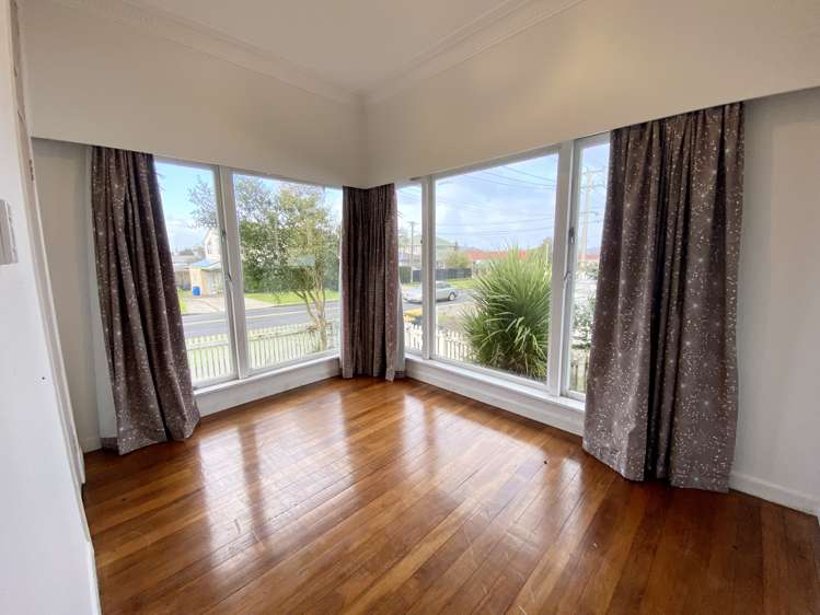 35 Archibald Road Kelston_6