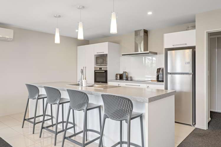 4 Eaton Place Lincoln_8