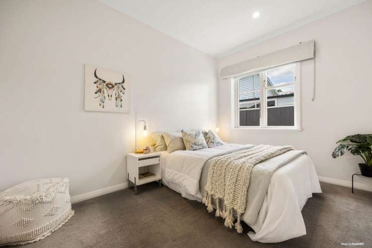 46 Alberta Street Point Chevalier_13