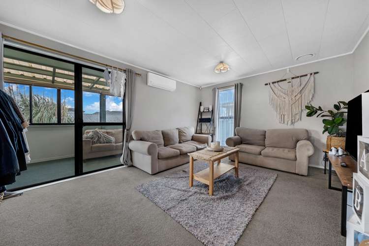 32 Clendon Avenue Papatoetoe_7