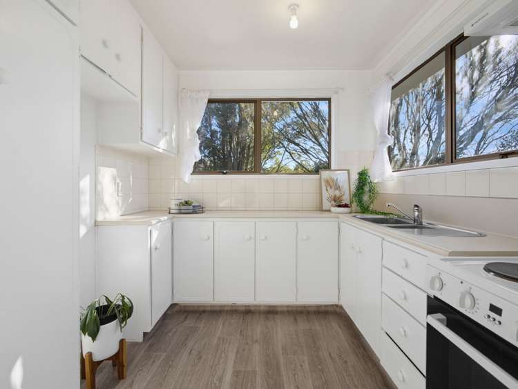 17 Matipo Cres Pukete_9