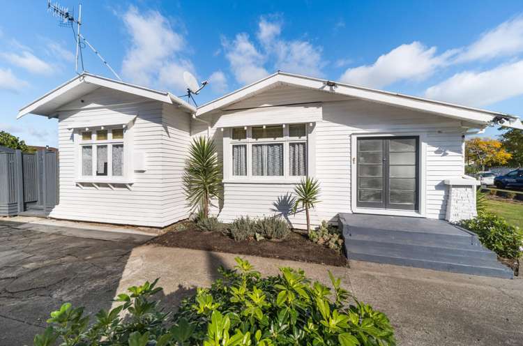 38 Argyle Avenue Takaro_22