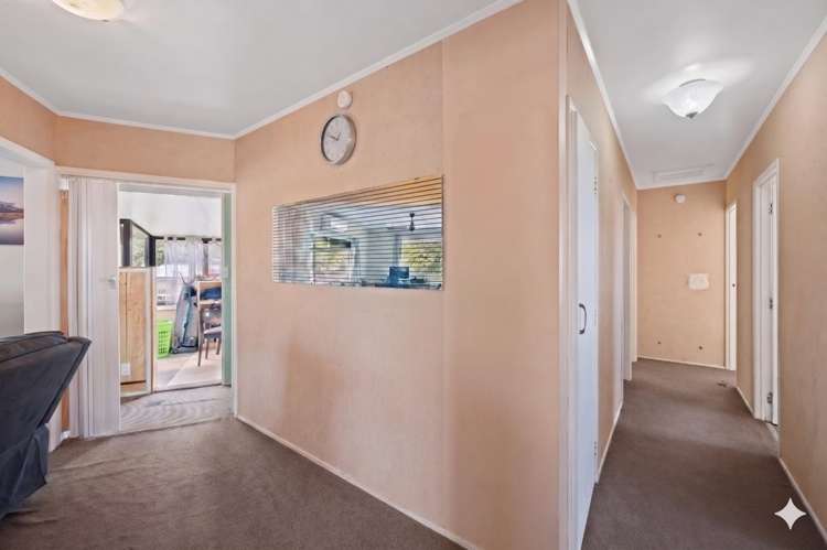 24 Cramond Drive Mangere East_10