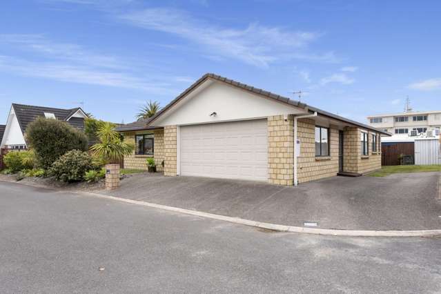 19 Palm Springs Boulevard Papamoa_2