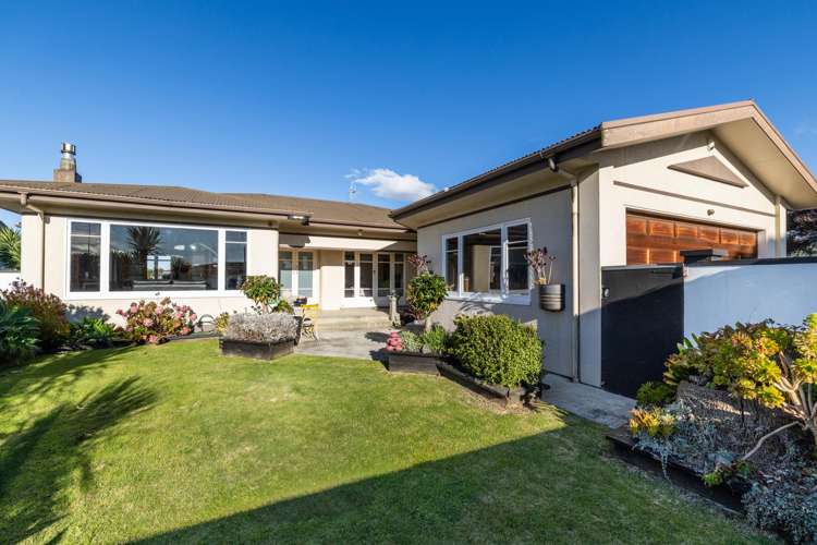 236 Kennedy Road_1