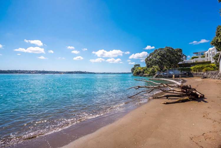 2/25 Wallace Street Herne Bay_17