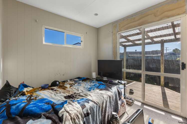 9 Mahoe Street Strandon_11