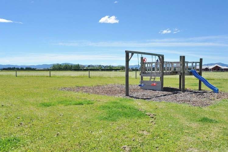 90 Pattersons Road Swannanoa_17