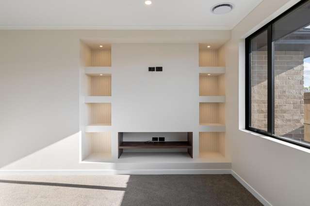 111 Churcher Street Feilding_2