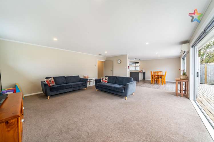51 Bristol Square Lower Hutt_6