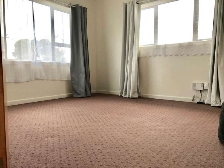 32 Gloucester Road Manurewa_3