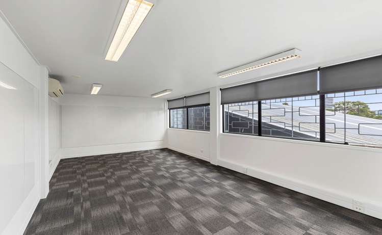 1 Pompallier Terrace_0