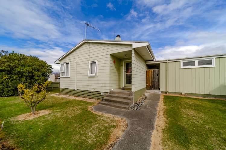 23 Hitchings Avenue Onekawa_12