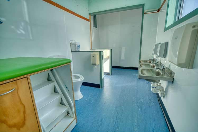 38 Fox Street Cobden_11