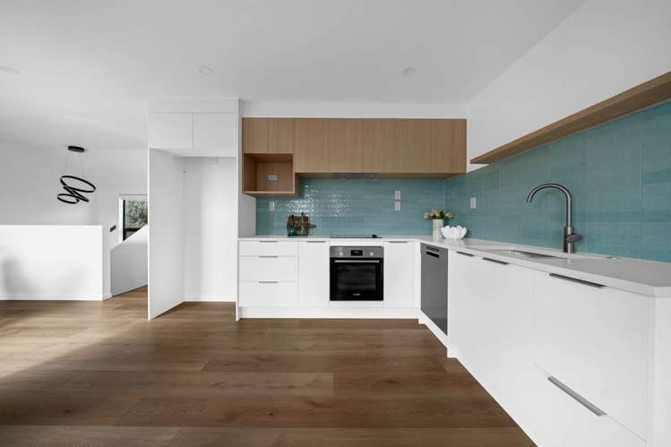15 Arimu Road Papakura_24