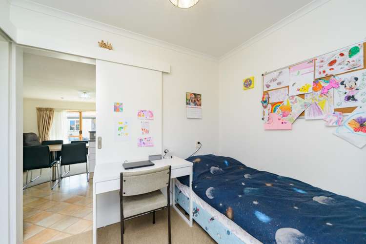 8 Foxtail Fern Kelvin Grove_13