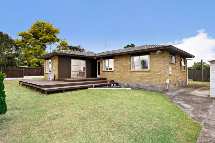 17 Helms Place Manurewa_12