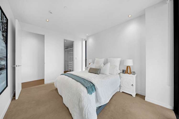 302/223A Green Lane West Epsom_16