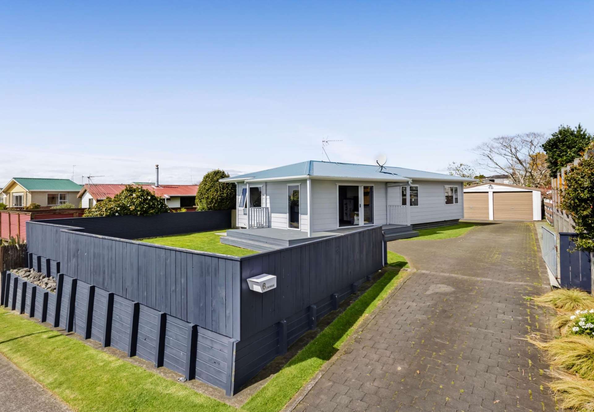 6 Camellia Avenue Bell Block_0