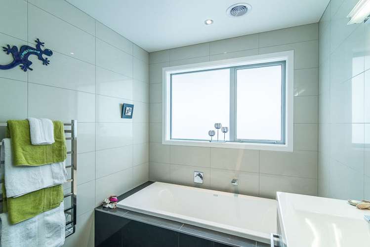 71 Kotuku Drive Paraparaumu Beach_17