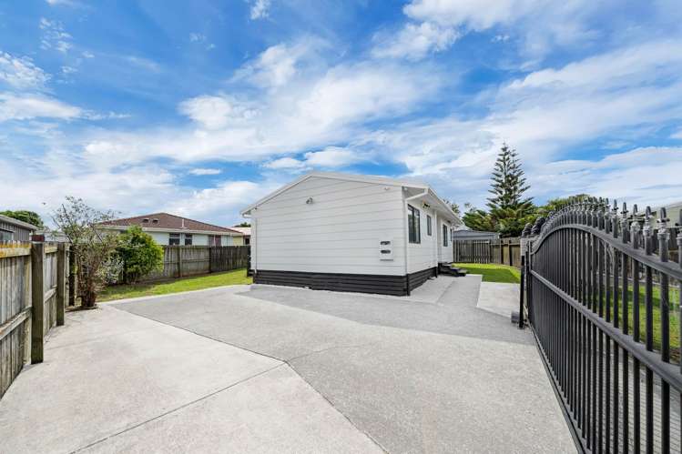 16A Hatherley Place Clendon Park_39