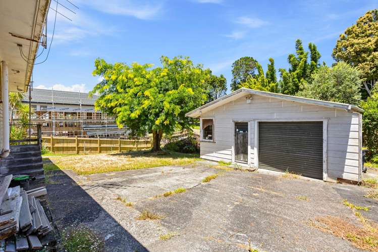 13 Cron Avenue Te Atatu South_9