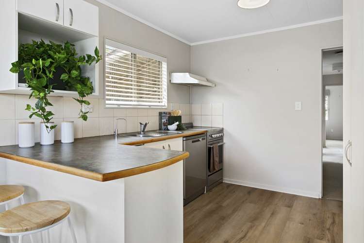 2/23 Kiddle Drive Hilltop_14