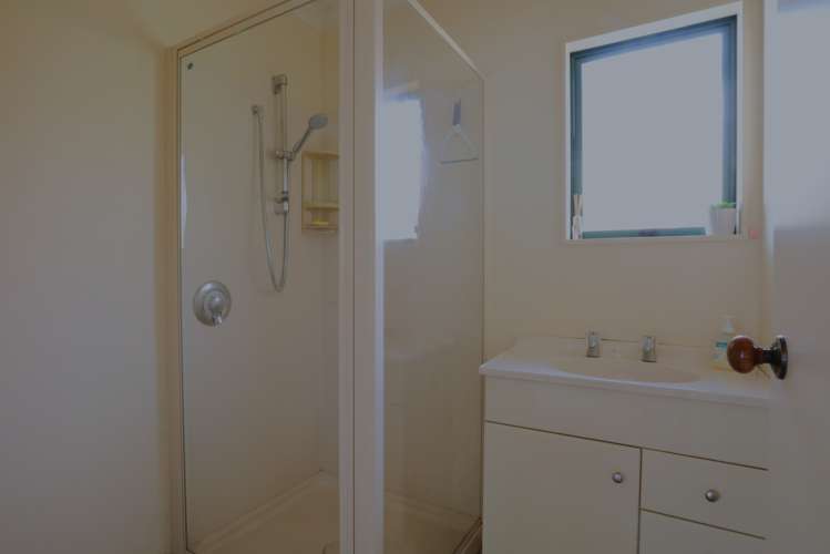 246 Waikawa Road Waikawa_12