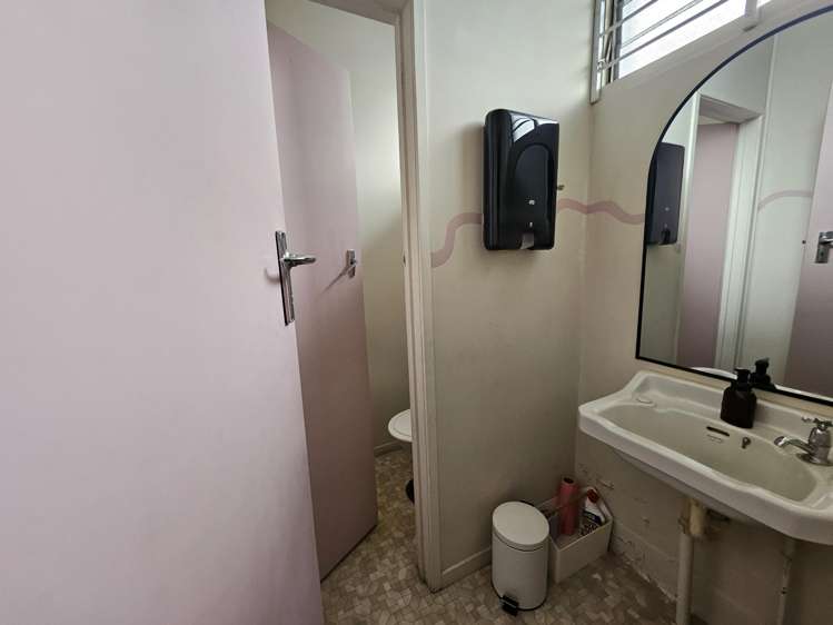 C & D/475 Kamo Road Te Kamo_9