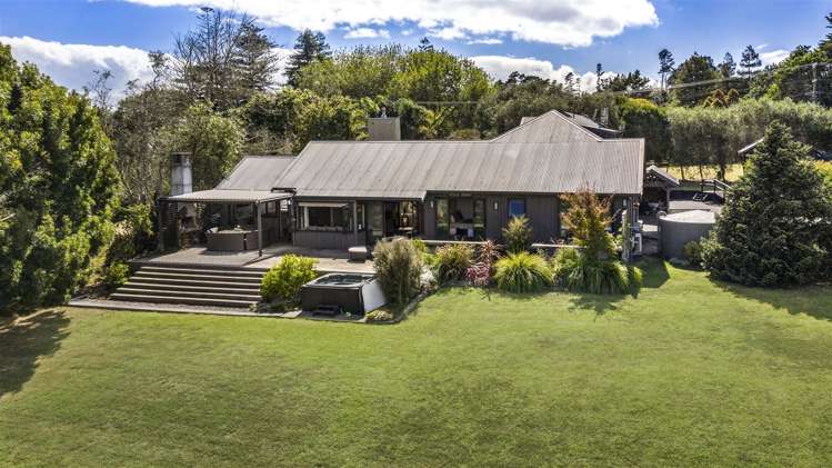 59 Whitford Park Road Whitford_28