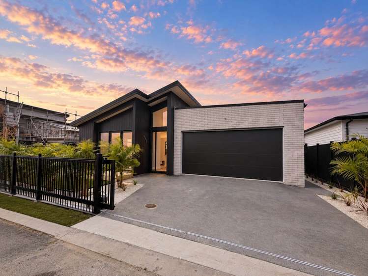 8 Rillside Crescent_0
