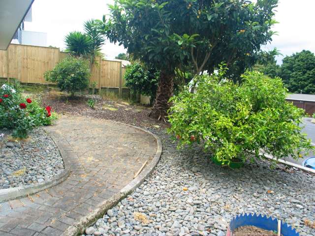 21 Hakea Place Totara Heights_1