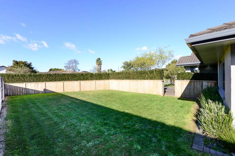 8 Rosewood Court Huntington_16