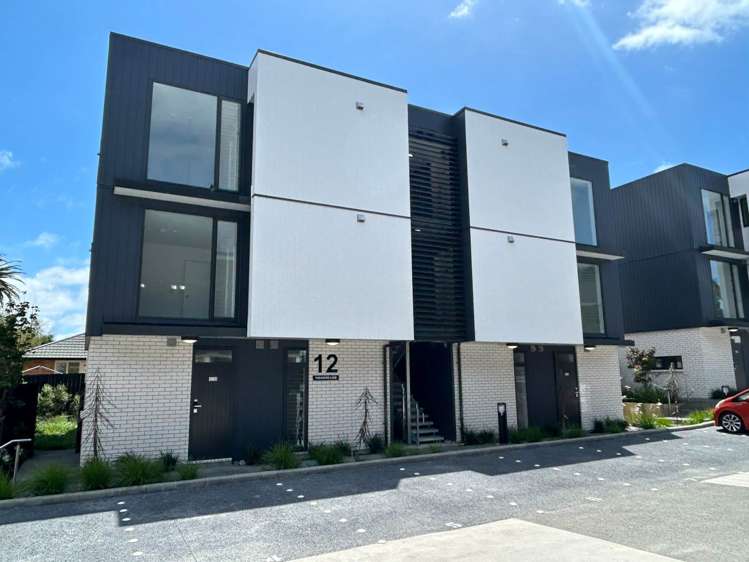 5/12 Treasure Lane Te Atatu South_15