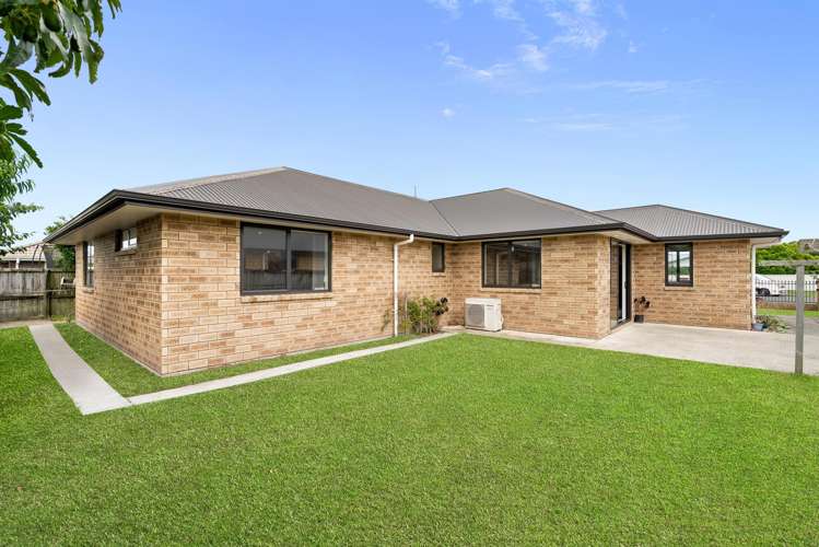 5 Astor Avenue Dinsdale_10