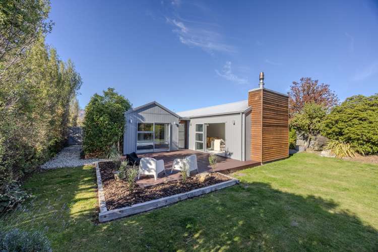 20 Bell Street Lake Hawea_16