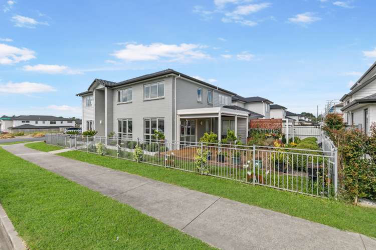 5 Horsefields Drive Flat Bush_17